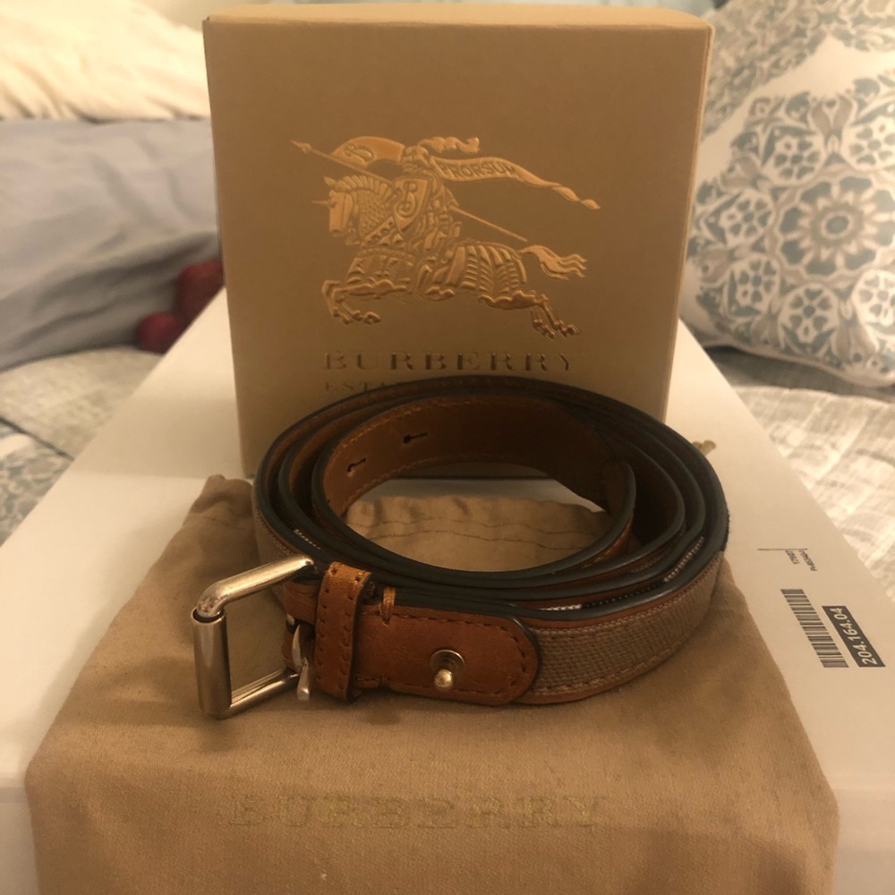 Burberry canvas belt